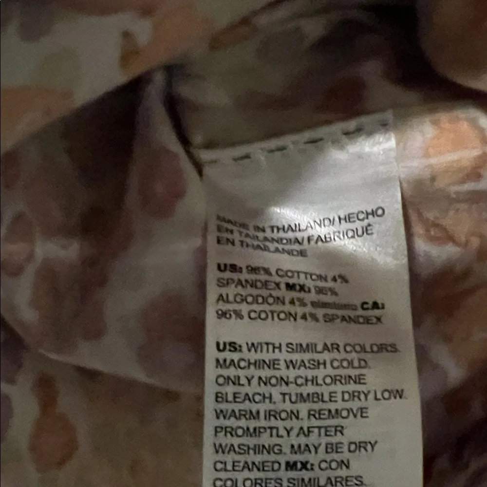 Women's Chico’s size 1 Multicolor Leopard Print Top 3/4 sleeve - Picture 6 of 6